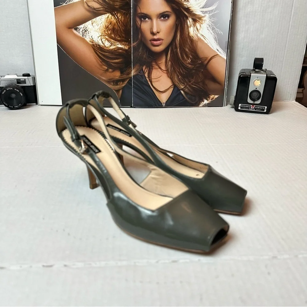 Vintage 90s Giorgio Armani Slingback Heels |  Olive Leather Quiet Luxury Pumps
